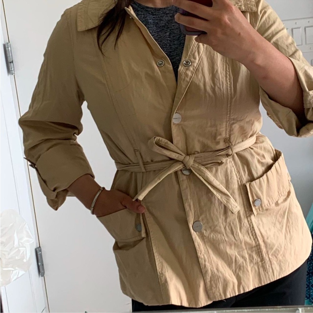 Chic Belted Jacket! - image 5